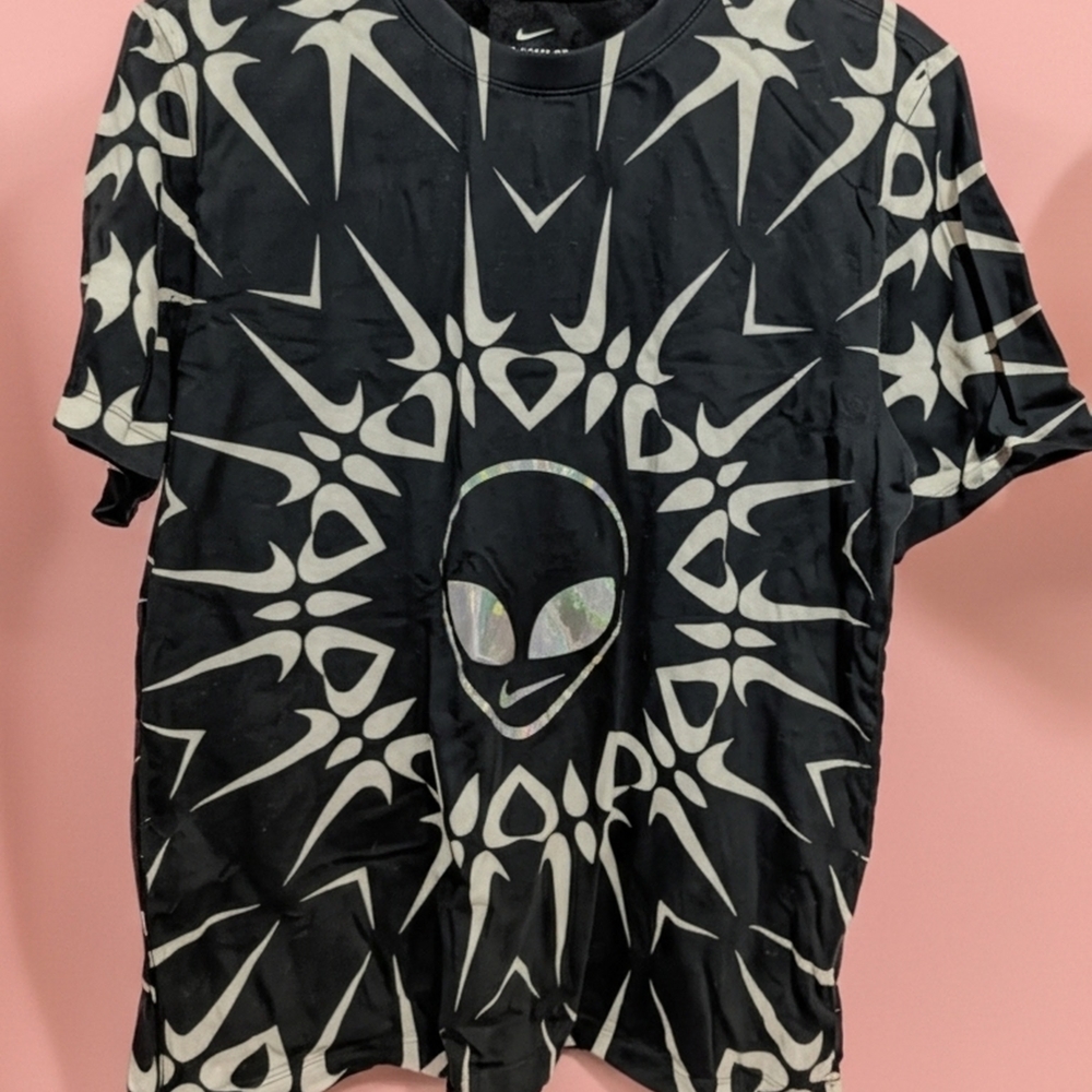 Black and White Nike T-Shirt